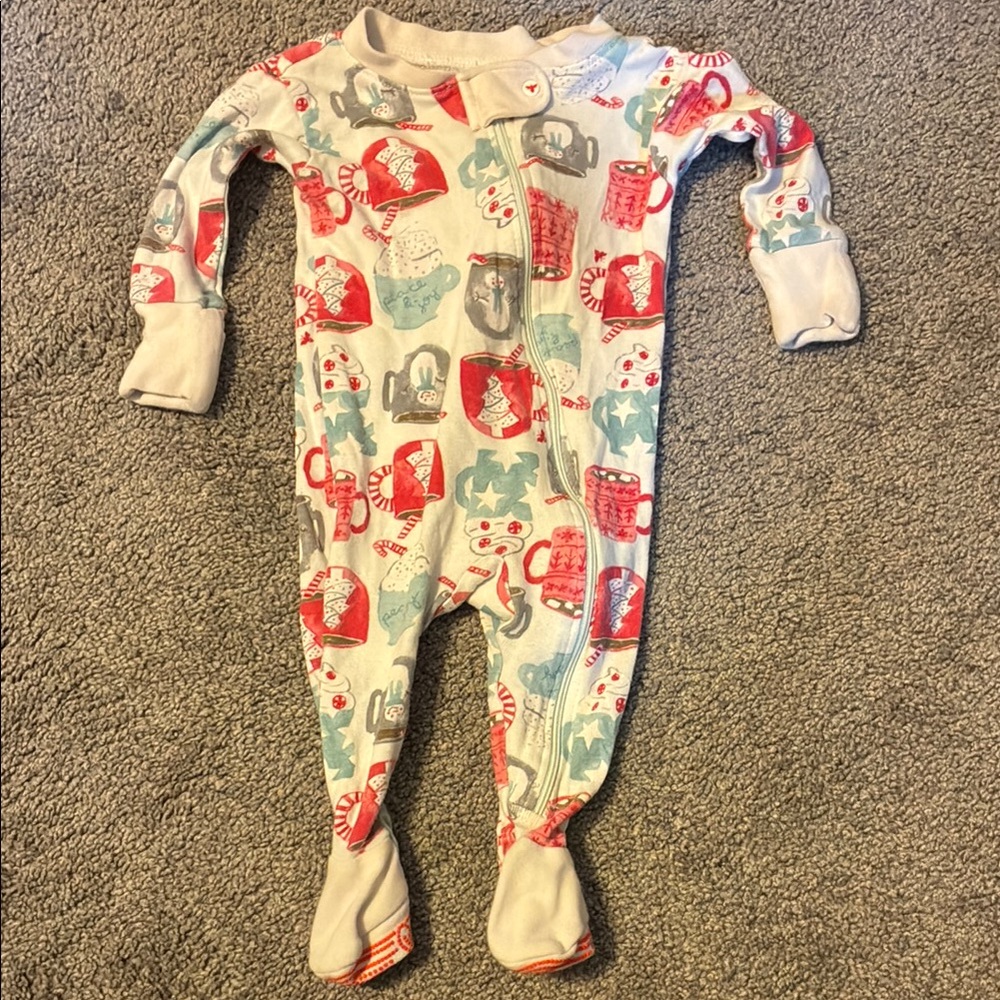 Burt's Bees Festive Red and Blue Footie